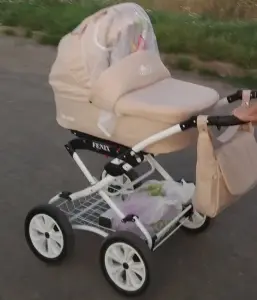 Детская коляска