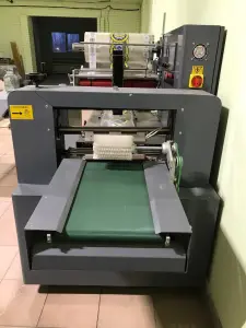 Горизонтальная упаковочная машина PROSTOR-600