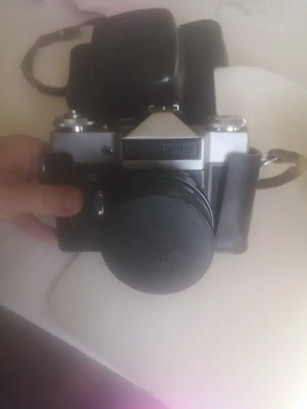 Фотоаппарат Zenit  с объективом Helios 44-2