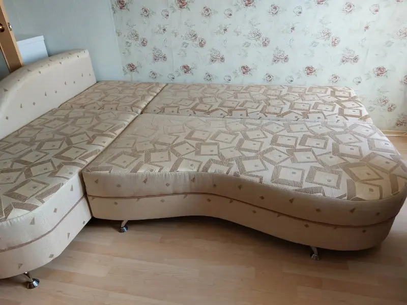 Диван угловой