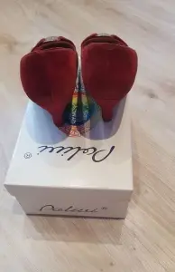 Туфли. Производства Италия. Замша+кожа. Красные