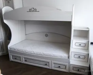 Двухъярусная кровать Involux