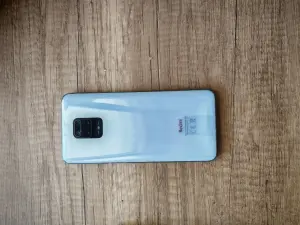 Телефон