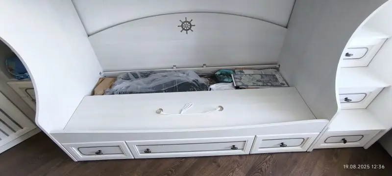 Двухъярусная кровать Involux