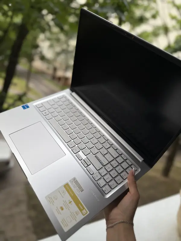 Ноутбук ASUS Vivobook 16 X1605ZA-MB828