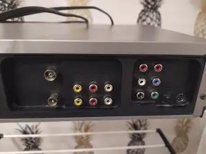 SAMSUNG DVD-V7500K   150 р торг