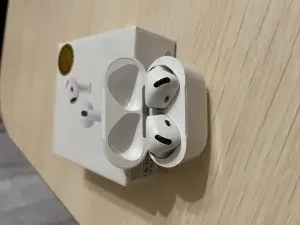 Беспроводные наушники AirPods 4