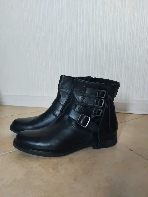 Ботинки женские
