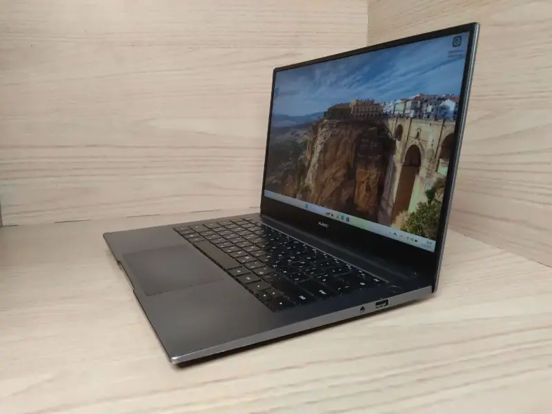 Ноутбук Huawei MateBook D 14 (а.85-014034)