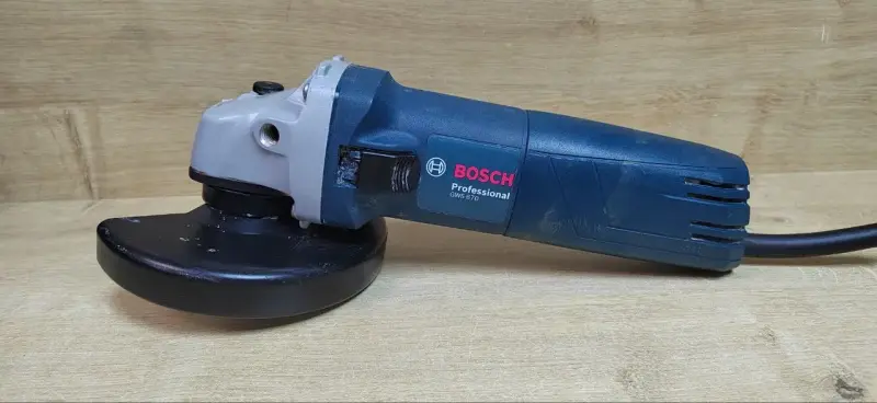 Болгарка шлифмашина Bosch GWS 670 Professional (а.46-044737)