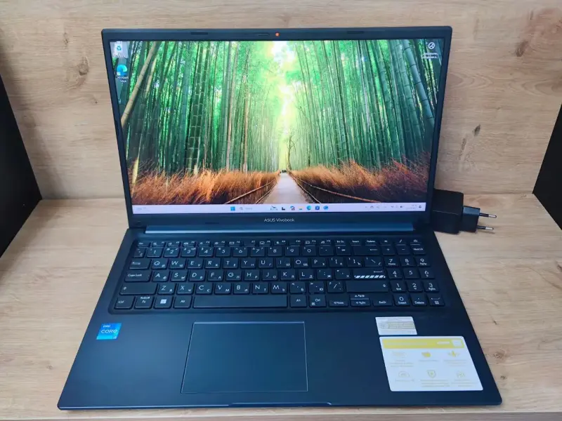 Ноутбук ASUS Vivobook 15 X1504ZA-BQ085 (а.60-020021)