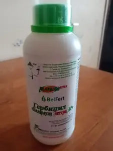 Средство против сорняков гербицид