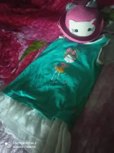 Продам детское платье 👗 и детскую панаму в виде котика))