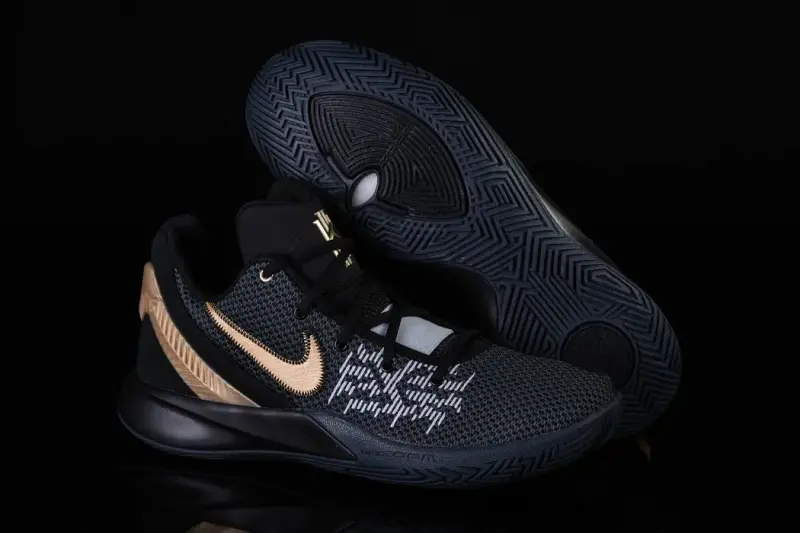 Кроссовки NIKE KYRIE II ORIGINAL