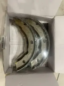 Колодки тормозные барабанные