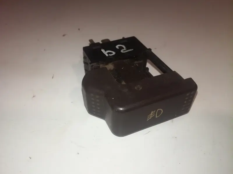 Кнопка ПТФ Audi 80 B2