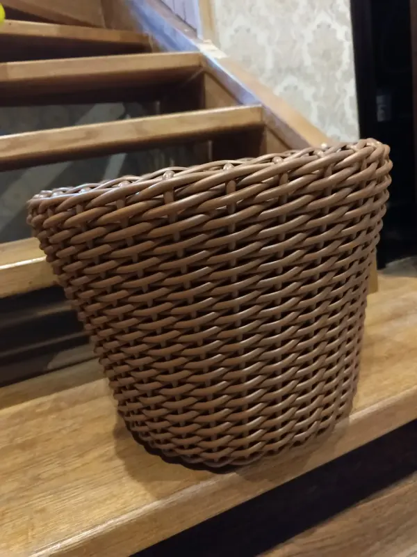 Кашпо из ротанга