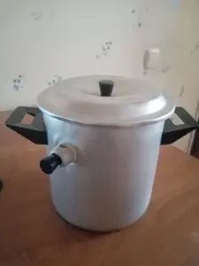 КАСТРЮЛЯ МОЛОКОВАРКА