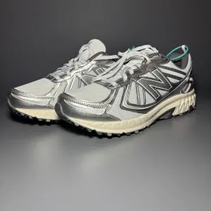Кроссовки New balance 410 V5