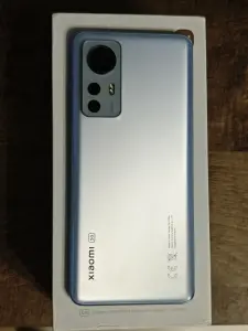 Смартфон Xiaomi 12 8/256