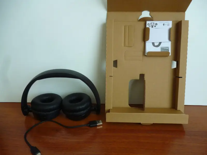 Наушники Philips TAH4209BK