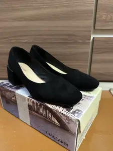 Туфли женские черные