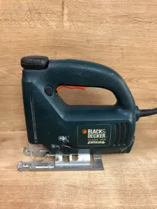 Электролобзик Black and Decker ks638se (а.37-047251)