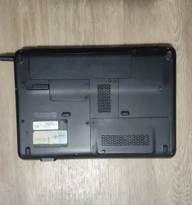 Ноутбук HP Compaq Presario CQ40-215WM