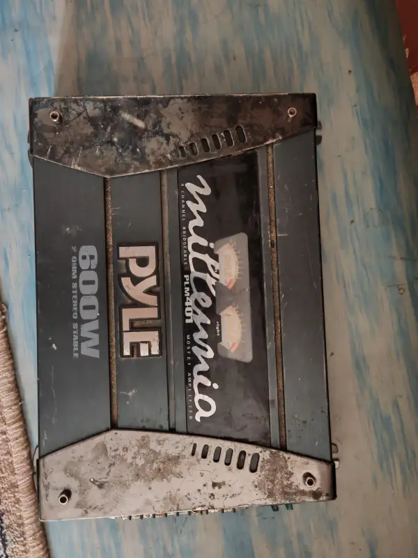Усилитель PYLE