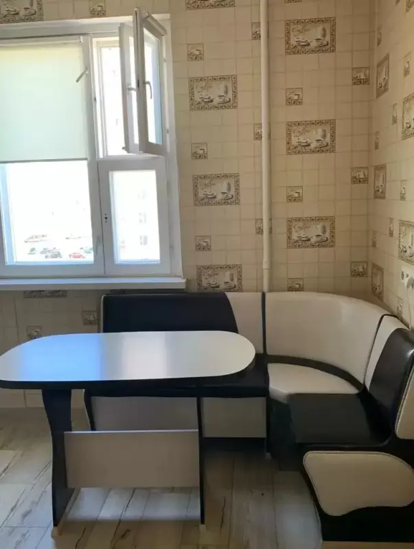 Сдаётся Двух комнатная квартира