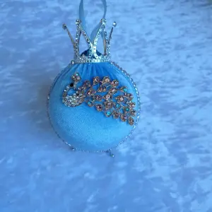 Бархатная ёлочная игрушка.