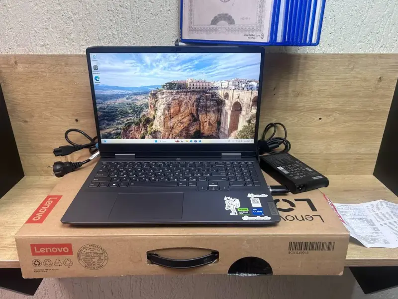 Игровой ноутбук Lenovo LOQ 15IRH8 (а.46-043451)