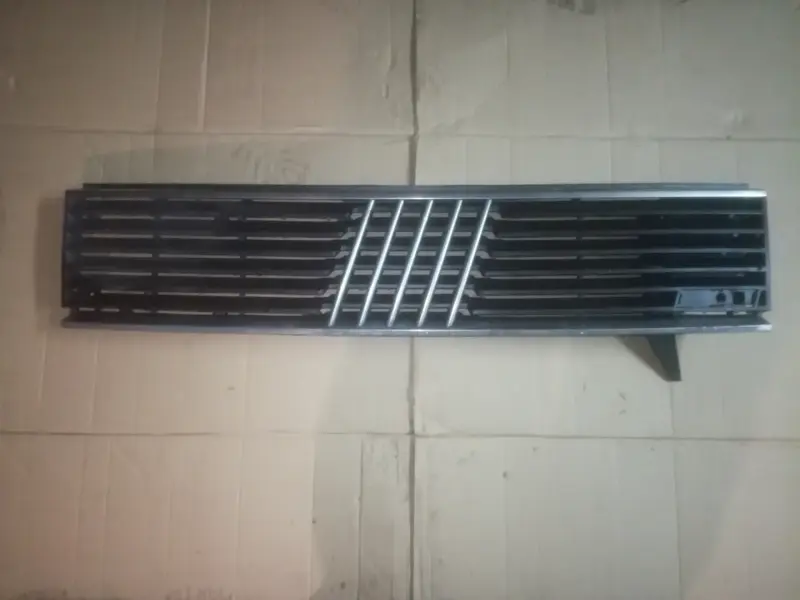 Решетка радиатора Fiat Croma
