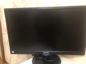 Монитор к компьютеру