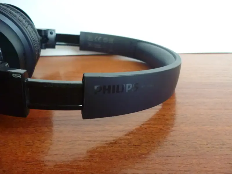 Наушники Philips TAH4209BK