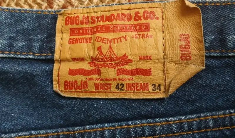 Джинсы BUGJO. Хлопок 100%. W42, L34