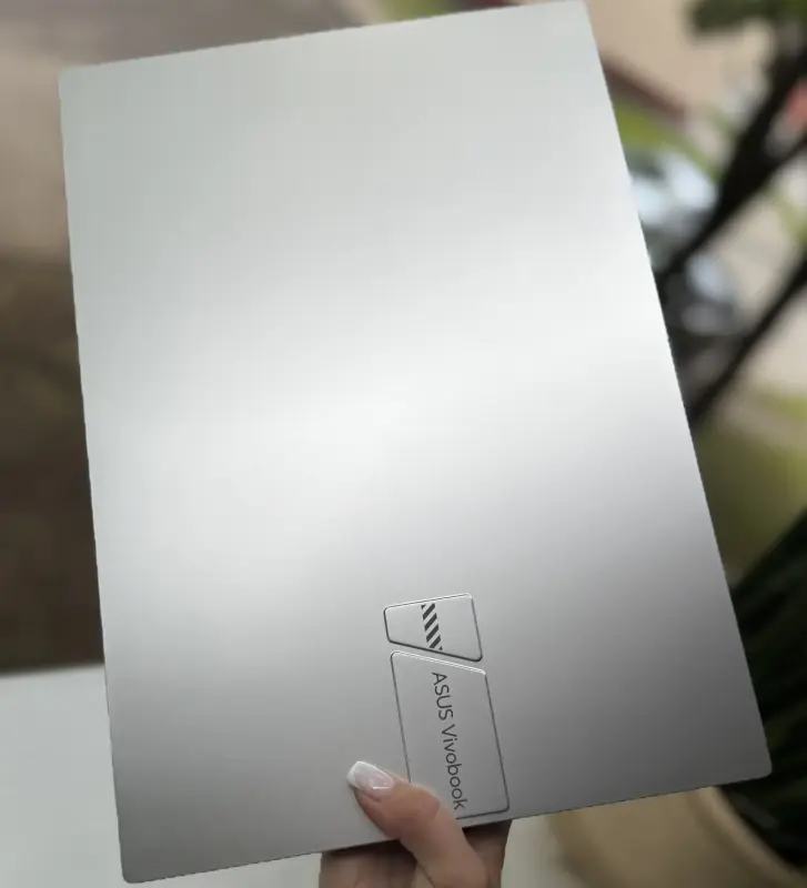Ноутбук ASUS Vivobook 16 X1605ZA-MB828