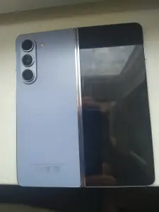 Samsung Galaxy Z Fold5