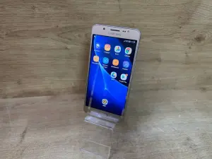 Телефон Samsung Galaxy J5 2016 J510FN (а.37-046819)