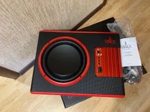 Корпусной активный сабвуфер Урал АС-У12А