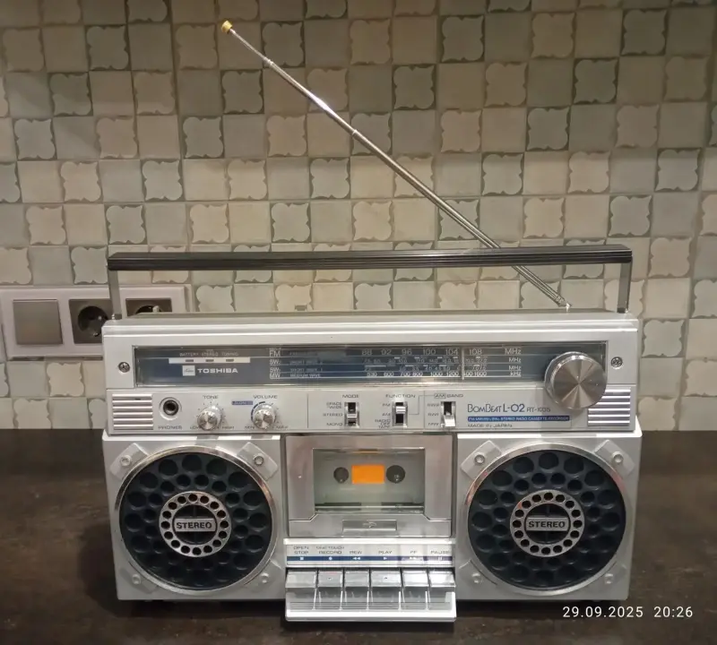 Магнитола Toshiba BomBeat L02 RT-103S. JAPAN.