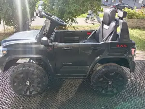 Электромобиль Farfello Toyota KAM-34 (а.89-010895)