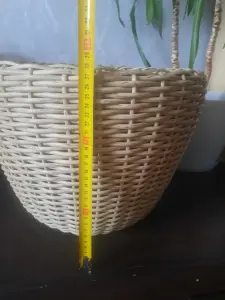 Кашпо из ротанга