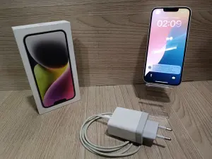 Телефон Apple iPhone 14 128GB (а.44-031885)