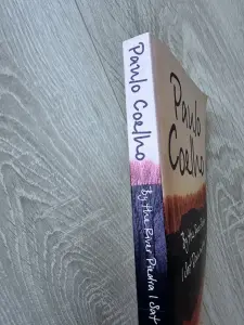 книга By the river piedra I sat down and wept, Coelho