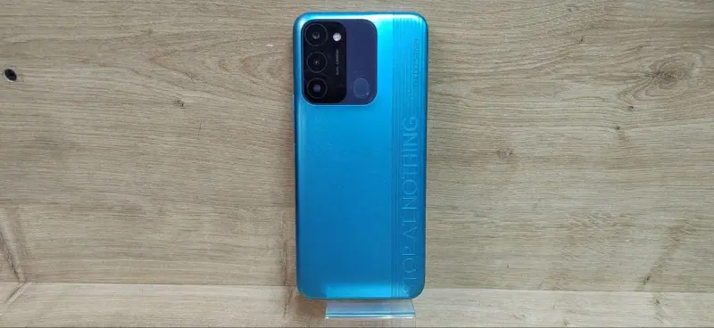Телефон Tecno Spark 8C 4GB/64GB (а.46-045278)