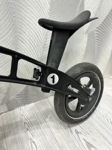 Беговел firstbike