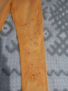 Джинсы женские