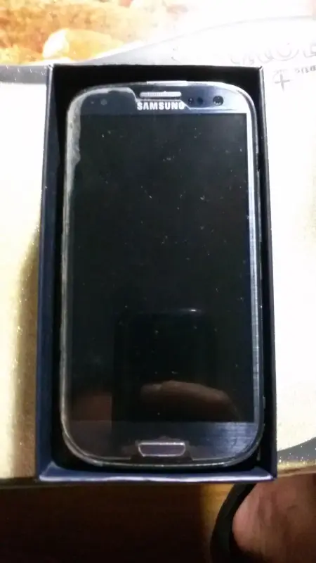 Смартфон Samsung Galaxy S III Duos (I9300I)