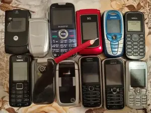 Телефон